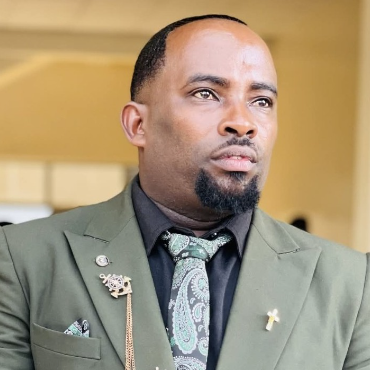 Valens Papy NDAHIRO